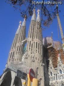 [P46] sagrada familia » foto by ninel*
 - 
<span class="allrVoted glyphicon glyphicon-heart hidden" id="av198965"></span>
<a class="m-l-10 hidden" id="sv198965" onclick="voting_Foto_DelVot(,198965,8682)" role="button">șterge vot <span class="glyphicon glyphicon-remove"></span></a>
<a id="v9198965" class=" c-red"  onclick="voting_Foto_SetVot(198965)" role="button"><span class="glyphicon glyphicon-heart-empty"></span> <b>LIKE</b> = Votează poza</a> <img class="hidden"  id="f198965W9" src="/imagini/loader.gif" border="0" /><span class="AjErrMes hidden" id="e198965ErM"></span>