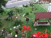 [P02] Parcul cu verdeata, locuri de joaca si flori. Vedere din camera. » foto by aishor
 - 
<span class="allrVoted glyphicon glyphicon-heart hidden" id="av231792"></span>
<a class="m-l-10 hidden" id="sv231792" onclick="voting_Foto_DelVot(,231792,8683)" role="button">șterge vot <span class="glyphicon glyphicon-remove"></span></a>
<a id="v9231792" class=" c-red"  onclick="voting_Foto_SetVot(231792)" role="button"><span class="glyphicon glyphicon-heart-empty"></span> <b>LIKE</b> = Votează poza</a> <img class="hidden"  id="f231792W9" src="/imagini/loader.gif" border="0" /><span class="AjErrMes hidden" id="e231792ErM"></span>