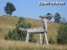 [P01] Gărâna-Wolfsberg - rămăşiţele unei tabere de sculptură » foto by turist.real
 - 
<span class="allrVoted glyphicon glyphicon-heart hidden" id="av192434"></span>
<a class="m-l-10 hidden" id="sv192434" onclick="voting_Foto_DelVot(,192434,8715)" role="button">șterge vot <span class="glyphicon glyphicon-remove"></span></a>
<a id="v9192434" class=" c-red"  onclick="voting_Foto_SetVot(192434)" role="button"><span class="glyphicon glyphicon-heart-empty"></span> <b>LIKE</b> = Votează poza</a> <img class="hidden"  id="f192434W9" src="/imagini/loader.gif" border="0" /><span class="AjErrMes hidden" id="e192434ErM"></span>