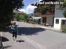 [P05] La plimbare prin Kaprun. Cam pustiu la acea ora a amiezii. Toate micile magazine erau inchise. » foto by Alina Morar
 - 
<span class="allrVoted glyphicon glyphicon-heart hidden" id="av192913"></span>
<a class="m-l-10 hidden" id="sv192913" onclick="voting_Foto_DelVot(,192913,8721)" role="button">șterge vot <span class="glyphicon glyphicon-remove"></span></a>
<a id="v9192913" class=" c-red"  onclick="voting_Foto_SetVot(192913)" role="button"><span class="glyphicon glyphicon-heart-empty"></span> <b>LIKE</b> = Votează poza</a> <img class="hidden"  id="f192913W9" src="/imagini/loader.gif" border="0" /><span class="AjErrMes hidden" id="e192913ErM"></span>
