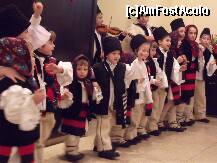 [P10] Colindatori la Eurosind » foto by monicutza
 - 
<span class="allrVoted glyphicon glyphicon-heart hidden" id="av192765"></span>
<a class="m-l-10 hidden" id="sv192765" onclick="voting_Foto_DelVot(,192765,8723)" role="button">șterge vot <span class="glyphicon glyphicon-remove"></span></a>
<a id="v9192765" class=" c-red"  onclick="voting_Foto_SetVot(192765)" role="button"><span class="glyphicon glyphicon-heart-empty"></span> <b>LIKE</b> = Votează poza</a> <img class="hidden"  id="f192765W9" src="/imagini/loader.gif" border="0" /><span class="AjErrMes hidden" id="e192765ErM"></span>