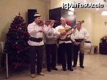 [P12] Maramuresani » foto by monicutza
 - 
<span class="allrVoted glyphicon glyphicon-heart hidden" id="av192767"></span>
<a class="m-l-10 hidden" id="sv192767" onclick="voting_Foto_DelVot(,192767,8723)" role="button">șterge vot <span class="glyphicon glyphicon-remove"></span></a>
<a id="v9192767" class=" c-red"  onclick="voting_Foto_SetVot(192767)" role="button"><span class="glyphicon glyphicon-heart-empty"></span> <b>LIKE</b> = Votează poza</a> <img class="hidden"  id="f192767W9" src="/imagini/loader.gif" border="0" /><span class="AjErrMes hidden" id="e192767ErM"></span>