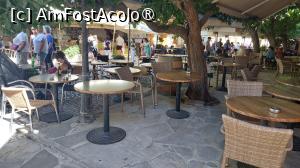 [P36] Pauză de cafea în satul Omodos » foto by Carmen Ion
 - 
<span class="allrVoted glyphicon glyphicon-heart hidden" id="av1474585"></span>
<a class="m-l-10 hidden" id="sv1474585" onclick="voting_Foto_DelVot(,1474585,8732)" role="button">șterge vot <span class="glyphicon glyphicon-remove"></span></a>
<a id="v91474585" class=" c-red"  onclick="voting_Foto_SetVot(1474585)" role="button"><span class="glyphicon glyphicon-heart-empty"></span> <b>LIKE</b> = Votează poza</a> <img class="hidden"  id="f1474585W9" src="/imagini/loader.gif" border="0" /><span class="AjErrMes hidden" id="e1474585ErM"></span>