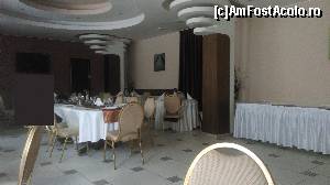 [P05] Hotel Nevis Oradea, corpul nou, de 4 stele - Salonul restaurantului Orhideea.  » foto by bogumil
 - 
<span class="allrVoted glyphicon glyphicon-heart hidden" id="av615658"></span>
<a class="m-l-10 hidden" id="sv615658" onclick="voting_Foto_DelVot(,615658,8749)" role="button">șterge vot <span class="glyphicon glyphicon-remove"></span></a>
<a id="v9615658" class=" c-red"  onclick="voting_Foto_SetVot(615658)" role="button"><span class="glyphicon glyphicon-heart-empty"></span> <b>LIKE</b> = Votează poza</a> <img class="hidden"  id="f615658W9" src="/imagini/loader.gif" border="0" /><span class="AjErrMes hidden" id="e615658ErM"></span>