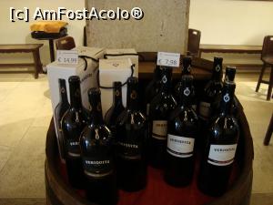 [P12] Vinul Periquita se vinde în sticle personalizate la Jose Maria de Fonseca » foto by mireille
 - 
<span class="allrVoted glyphicon glyphicon-heart hidden" id="av925779"></span>
<a class="m-l-10 hidden" id="sv925779" onclick="voting_Foto_DelVot(,925779,8769)" role="button">șterge vot <span class="glyphicon glyphicon-remove"></span></a>
<a id="v9925779" class=" c-red"  onclick="voting_Foto_SetVot(925779)" role="button"><span class="glyphicon glyphicon-heart-empty"></span> <b>LIKE</b> = Votează poza</a> <img class="hidden"  id="f925779W9" src="/imagini/loader.gif" border="0" /><span class="AjErrMes hidden" id="e925779ErM"></span>