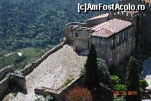 [P08] Castelul Palmela - noi eram in turn iar fetita cu bunicul ei portughez, undeva jos » foto by deliutza27
 - 
<span class="allrVoted glyphicon glyphicon-heart hidden" id="av194750"></span>
<a class="m-l-10 hidden" id="sv194750" onclick="voting_Foto_DelVot(,194750,8769)" role="button">șterge vot <span class="glyphicon glyphicon-remove"></span></a>
<a id="v9194750" class=" c-red"  onclick="voting_Foto_SetVot(194750)" role="button"><span class="glyphicon glyphicon-heart-empty"></span> <b>LIKE</b> = Votează poza</a> <img class="hidden"  id="f194750W9" src="/imagini/loader.gif" border="0" /><span class="AjErrMes hidden" id="e194750ErM"></span>