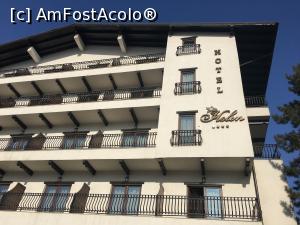 [P02] Hotelul. Pe-afară » foto by Yersinia Pestis
 - 
<span class="allrVoted glyphicon glyphicon-heart hidden" id="av834990"></span>
<a class="m-l-10 hidden" id="sv834990" onclick="voting_Foto_DelVot(,834990,8779)" role="button">șterge vot <span class="glyphicon glyphicon-remove"></span></a>
<a id="v9834990" class=" c-red"  onclick="voting_Foto_SetVot(834990)" role="button"><span class="glyphicon glyphicon-heart-empty"></span> <b>LIKE</b> = Votează poza</a> <img class="hidden"  id="f834990W9" src="/imagini/loader.gif" border="0" /><span class="AjErrMes hidden" id="e834990ErM"></span>