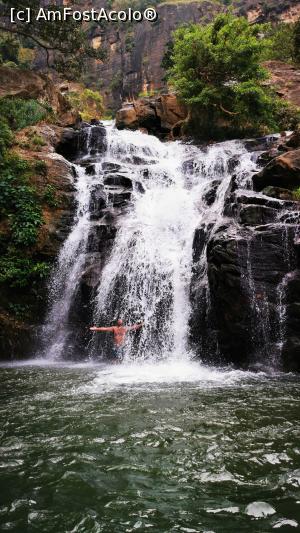 [P48] La spa în Ravana Falls » foto by cata2106
 - 
<span class="allrVoted glyphicon glyphicon-heart hidden" id="av1291060"></span>
<a class="m-l-10 hidden" id="sv1291060" onclick="voting_Foto_DelVot(,1291060,8783)" role="button">șterge vot <span class="glyphicon glyphicon-remove"></span></a>
<a id="v91291060" class=" c-red"  onclick="voting_Foto_SetVot(1291060)" role="button"><span class="glyphicon glyphicon-heart-empty"></span> <b>LIKE</b> = Votează poza</a> <img class="hidden"  id="f1291060W9" src="/imagini/loader.gif" border="0" /><span class="AjErrMes hidden" id="e1291060ErM"></span>
