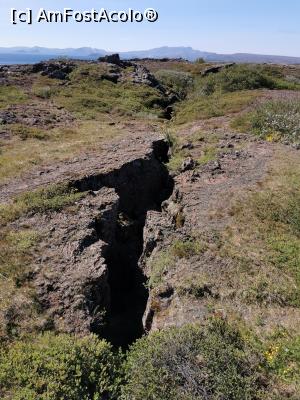 [P34] Parcul Național Thingvellir - la întâlnirea celor două falii tectonice » foto by le_maitre
 - 
<span class="allrVoted glyphicon glyphicon-heart hidden" id="av1154573"></span>
<a class="m-l-10 hidden" id="sv1154573" onclick="voting_Foto_DelVot(,1154573,8786)" role="button">șterge vot <span class="glyphicon glyphicon-remove"></span></a>
<a id="v91154573" class=" c-red"  onclick="voting_Foto_SetVot(1154573)" role="button"><span class="glyphicon glyphicon-heart-empty"></span> <b>LIKE</b> = Votează poza</a> <img class="hidden"  id="f1154573W9" src="/imagini/loader.gif" border="0" /><span class="AjErrMes hidden" id="e1154573ErM"></span>