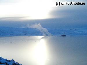 [P07] Lacul Kleifarvatn (1)  » foto by Lucian-Dumitru*
 - 
<span class="allrVoted glyphicon glyphicon-heart hidden" id="av398930"></span>
<a class="m-l-10 hidden" id="sv398930" onclick="voting_Foto_DelVot(,398930,8786)" role="button">șterge vot <span class="glyphicon glyphicon-remove"></span></a>
<a id="v9398930" class=" c-red"  onclick="voting_Foto_SetVot(398930)" role="button"><span class="glyphicon glyphicon-heart-empty"></span> <b>LIKE</b> = Votează poza</a> <img class="hidden"  id="f398930W9" src="/imagini/loader.gif" border="0" /><span class="AjErrMes hidden" id="e398930ErM"></span>