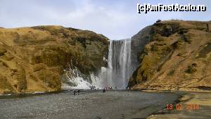 [P06] Cascada Skogafoss, de aproape. » foto by Millana
 - 
<span class="allrVoted glyphicon glyphicon-heart hidden" id="av505334"></span>
<a class="m-l-10 hidden" id="sv505334" onclick="voting_Foto_DelVot(,505334,8786)" role="button">șterge vot <span class="glyphicon glyphicon-remove"></span></a>
<a id="v9505334" class=" c-red"  onclick="voting_Foto_SetVot(505334)" role="button"><span class="glyphicon glyphicon-heart-empty"></span> <b>LIKE</b> = Votează poza</a> <img class="hidden"  id="f505334W9" src="/imagini/loader.gif" border="0" /><span class="AjErrMes hidden" id="e505334ErM"></span>