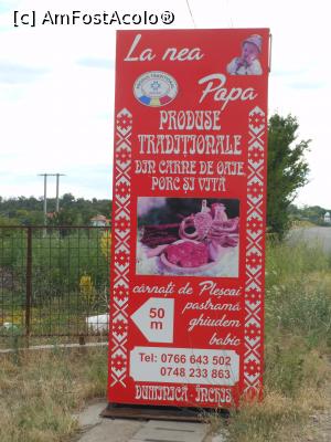 [P16] Sapoca - "La Nea Popa", produse traditionale din carne de oaie, porc si vita. » foto by iulianic
 - 
<span class="allrVoted glyphicon glyphicon-heart hidden" id="av1306072"></span>
<a class="m-l-10 hidden" id="sv1306072" onclick="voting_Foto_DelVot(,1306072,8790)" role="button">șterge vot <span class="glyphicon glyphicon-remove"></span></a>
<a id="v91306072" class=" c-red"  onclick="voting_Foto_SetVot(1306072)" role="button"><span class="glyphicon glyphicon-heart-empty"></span> <b>LIKE</b> = Votează poza</a> <img class="hidden"  id="f1306072W9" src="/imagini/loader.gif" border="0" /><span class="AjErrMes hidden" id="e1306072ErM"></span>