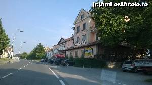 [P01] Hotelul Marc Aurel in august 2015...  » foto by johnnybegoode
 - 
<span class="allrVoted glyphicon glyphicon-heart hidden" id="av652508"></span>
<a class="m-l-10 hidden" id="sv652508" onclick="voting_Foto_DelVot(,652508,8791)" role="button">șterge vot <span class="glyphicon glyphicon-remove"></span></a>
<a id="v9652508" class=" c-red"  onclick="voting_Foto_SetVot(652508)" role="button"><span class="glyphicon glyphicon-heart-empty"></span> <b>LIKE</b> = Votează poza</a> <img class="hidden"  id="f652508W9" src="/imagini/loader.gif" border="0" /><span class="AjErrMes hidden" id="e652508ErM"></span>