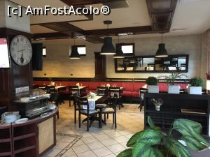 [P20] restaurantul » foto by Dan&Ema
 - 
<span class="allrVoted glyphicon glyphicon-heart hidden" id="av855290"></span>
<a class="m-l-10 hidden" id="sv855290" onclick="voting_Foto_DelVot(,855290,8816)" role="button">șterge vot <span class="glyphicon glyphicon-remove"></span></a>
<a id="v9855290" class=" c-red"  onclick="voting_Foto_SetVot(855290)" role="button"><span class="glyphicon glyphicon-heart-empty"></span> <b>LIKE</b> = Votează poza</a> <img class="hidden"  id="f855290W9" src="/imagini/loader.gif" border="0" /><span class="AjErrMes hidden" id="e855290ErM"></span>