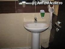 [P07] Camera 14 - baie » foto by blue_bogdan
 - 
<span class="allrVoted glyphicon glyphicon-heart hidden" id="av281339"></span>
<a class="m-l-10 hidden" id="sv281339" onclick="voting_Foto_DelVot(,281339,8820)" role="button">șterge vot <span class="glyphicon glyphicon-remove"></span></a>
<a id="v9281339" class=" c-red"  onclick="voting_Foto_SetVot(281339)" role="button"><span class="glyphicon glyphicon-heart-empty"></span> <b>LIKE</b> = Votează poza</a> <img class="hidden"  id="f281339W9" src="/imagini/loader.gif" border="0" /><span class="AjErrMes hidden" id="e281339ErM"></span>