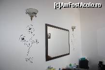 [P02] Un detaliu frumos din camera, care mai anima putin atmosfera » foto by cris_kiri
 - 
<span class="allrVoted glyphicon glyphicon-heart hidden" id="av345946"></span>
<a class="m-l-10 hidden" id="sv345946" onclick="voting_Foto_DelVot(,345946,8820)" role="button">șterge vot <span class="glyphicon glyphicon-remove"></span></a>
<a id="v9345946" class=" c-red"  onclick="voting_Foto_SetVot(345946)" role="button"><span class="glyphicon glyphicon-heart-empty"></span> <b>LIKE</b> = Votează poza</a> <img class="hidden"  id="f345946W9" src="/imagini/loader.gif" border="0" /><span class="AjErrMes hidden" id="e345946ErM"></span>