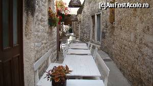 [P21] Straduta in Hvar Town.  » foto by nakamura
 - 
<span class="allrVoted glyphicon glyphicon-heart hidden" id="av647052"></span>
<a class="m-l-10 hidden" id="sv647052" onclick="voting_Foto_DelVot(,647052,8824)" role="button">șterge vot <span class="glyphicon glyphicon-remove"></span></a>
<a id="v9647052" class=" c-red"  onclick="voting_Foto_SetVot(647052)" role="button"><span class="glyphicon glyphicon-heart-empty"></span> <b>LIKE</b> = Votează poza</a> <img class="hidden"  id="f647052W9" src="/imagini/loader.gif" border="0" /><span class="AjErrMes hidden" id="e647052ErM"></span>