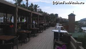 [P02] Cateva dintre mesele terasei de la piscina » foto by getaradulescu
 - 
<span class="allrVoted glyphicon glyphicon-heart hidden" id="av628138"></span>
<a class="m-l-10 hidden" id="sv628138" onclick="voting_Foto_DelVot(,628138,8879)" role="button">șterge vot <span class="glyphicon glyphicon-remove"></span></a>
<a id="v9628138" class=" c-red"  onclick="voting_Foto_SetVot(628138)" role="button"><span class="glyphicon glyphicon-heart-empty"></span> <b>LIKE</b> = Votează poza</a> <img class="hidden"  id="f628138W9" src="/imagini/loader.gif" border="0" /><span class="AjErrMes hidden" id="e628138ErM"></span>