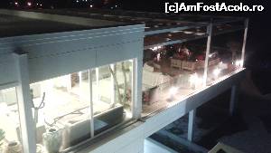[P05] terasa de la receptie, noaptea, vazuta de pe balconul camerei » foto by getaradulescu
 - 
<span class="allrVoted glyphicon glyphicon-heart hidden" id="av628143"></span>
<a class="m-l-10 hidden" id="sv628143" onclick="voting_Foto_DelVot(,628143,8879)" role="button">șterge vot <span class="glyphicon glyphicon-remove"></span></a>
<a id="v9628143" class=" c-red"  onclick="voting_Foto_SetVot(628143)" role="button"><span class="glyphicon glyphicon-heart-empty"></span> <b>LIKE</b> = Votează poza</a> <img class="hidden"  id="f628143W9" src="/imagini/loader.gif" border="0" /><span class="AjErrMes hidden" id="e628143ErM"></span>