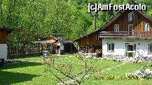 [P44] Pensiunea Perla, observati cum e asezata piatra de rau  si cum se asorteaza cu terasa, locul de gratar si pensiunea » foto by adryana
 - 
<span class="allrVoted glyphicon glyphicon-heart hidden" id="av199157"></span>
<a class="m-l-10 hidden" id="sv199157" onclick="voting_Foto_DelVot(,199157,8881)" role="button">șterge vot <span class="glyphicon glyphicon-remove"></span></a>
<a id="v9199157" class=" c-red"  onclick="voting_Foto_SetVot(199157)" role="button"><span class="glyphicon glyphicon-heart-empty"></span> <b>LIKE</b> = Votează poza</a> <img class="hidden"  id="f199157W9" src="/imagini/loader.gif" border="0" /><span class="AjErrMes hidden" id="e199157ErM"></span>
