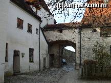 [P07] Una dintre porţile de trecere între curţile interioare » foto by Cristian_h
 - 
<span class="allrVoted glyphicon glyphicon-heart hidden" id="av387543"></span>
<a class="m-l-10 hidden" id="sv387543" onclick="voting_Foto_DelVot(,387543,8893)" role="button">șterge vot <span class="glyphicon glyphicon-remove"></span></a>
<a id="v9387543" class=" c-red"  onclick="voting_Foto_SetVot(387543)" role="button"><span class="glyphicon glyphicon-heart-empty"></span> <b>LIKE</b> = Votează poza</a> <img class="hidden"  id="f387543W9" src="/imagini/loader.gif" border="0" /><span class="AjErrMes hidden" id="e387543ErM"></span>