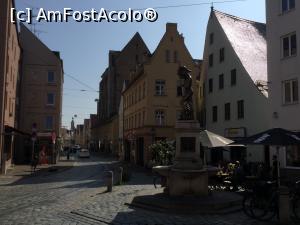 [P01] Bavaria - Augsburg » foto by mishu
 - 
<span class="allrVoted glyphicon glyphicon-heart hidden" id="av1170969"></span>
<a class="m-l-10 hidden" id="sv1170969" onclick="voting_Foto_DelVot(,1170969,8893)" role="button">șterge vot <span class="glyphicon glyphicon-remove"></span></a>
<a id="v91170969" class=" c-red"  onclick="voting_Foto_SetVot(1170969)" role="button"><span class="glyphicon glyphicon-heart-empty"></span> <b>LIKE</b> = Votează poza</a> <img class="hidden"  id="f1170969W9" src="/imagini/loader.gif" border="0" /><span class="AjErrMes hidden" id="e1170969ErM"></span>