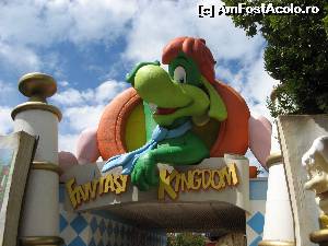 [P05] Prezzemolo, Gardaland - Italia » foto by vlado2
 - 
<span class="allrVoted glyphicon glyphicon-heart hidden" id="av547273"></span>
<a class="m-l-10 hidden" id="sv547273" onclick="voting_Foto_DelVot(,547273,8903)" role="button">șterge vot <span class="glyphicon glyphicon-remove"></span></a>
<a id="v9547273" class=" c-red"  onclick="voting_Foto_SetVot(547273)" role="button"><span class="glyphicon glyphicon-heart-empty"></span> <b>LIKE</b> = Votează poza</a> <img class="hidden"  id="f547273W9" src="/imagini/loader.gif" border="0" /><span class="AjErrMes hidden" id="e547273ErM"></span>