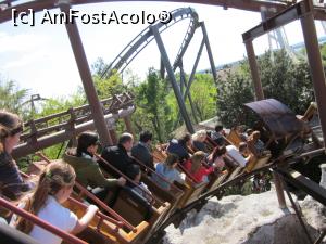 [P23] În trenulețul Mammut » foto by ariciu*
 - 
<span class="allrVoted glyphicon glyphicon-heart hidden" id="av734615"></span>
<a class="m-l-10 hidden" id="sv734615" onclick="voting_Foto_DelVot(,734615,8903)" role="button">șterge vot <span class="glyphicon glyphicon-remove"></span></a>
<a id="v9734615" class=" c-red"  onclick="voting_Foto_SetVot(734615)" role="button"><span class="glyphicon glyphicon-heart-empty"></span> <b>LIKE</b> = Votează poza</a> <img class="hidden"  id="f734615W9" src="/imagini/loader.gif" border="0" /><span class="AjErrMes hidden" id="e734615ErM"></span>