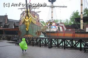 [P04] Corabia corsarilor » foto by IoanaV
 - 
<span class="allrVoted glyphicon glyphicon-heart hidden" id="av887296"></span>
<a class="m-l-10 hidden" id="sv887296" onclick="voting_Foto_DelVot(,887296,8903)" role="button">șterge vot <span class="glyphicon glyphicon-remove"></span></a>
<a id="v9887296" class=" c-red"  onclick="voting_Foto_SetVot(887296)" role="button"><span class="glyphicon glyphicon-heart-empty"></span> <b>LIKE</b> = Votează poza</a> <img class="hidden"  id="f887296W9" src="/imagini/loader.gif" border="0" /><span class="AjErrMes hidden" id="e887296ErM"></span>