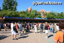 [P02] Casele de bilete, luate cu asalt de pofticiosii de adrenalina » foto by santana*
 - 
<span class="allrVoted glyphicon glyphicon-heart hidden" id="av156706"></span>
<a class="m-l-10 hidden" id="sv156706" onclick="voting_Foto_DelVot(,156706,8903)" role="button">șterge vot <span class="glyphicon glyphicon-remove"></span></a>
<a id="v9156706" class=" c-red"  onclick="voting_Foto_SetVot(156706)" role="button"><span class="glyphicon glyphicon-heart-empty"></span> <b>LIKE</b> = Votează poza</a> <img class="hidden"  id="f156706W9" src="/imagini/loader.gif" border="0" /><span class="AjErrMes hidden" id="e156706ErM"></span>