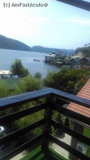 [P01] Poza facuta de pe balconul camerei » foto by mihaelaglodariu
 - 
<span class="allrVoted glyphicon glyphicon-heart hidden" id="av886147"></span>
<a class="m-l-10 hidden" id="sv886147" onclick="voting_Foto_DelVot(,886147,8921)" role="button">șterge vot <span class="glyphicon glyphicon-remove"></span></a>
<a id="v9886147" class=" c-red"  onclick="voting_Foto_SetVot(886147)" role="button"><span class="glyphicon glyphicon-heart-empty"></span> <b>LIKE</b> = Votează poza</a> <img class="hidden"  id="f886147W9" src="/imagini/loader.gif" border="0" /><span class="AjErrMes hidden" id="e886147ErM"></span>