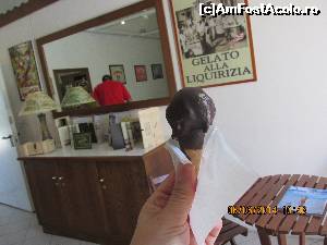 [P20] gelato alla liquirizia » foto by adri-nico
 - 
<span class="allrVoted glyphicon glyphicon-heart hidden" id="av621817"></span>
<a class="m-l-10 hidden" id="sv621817" onclick="voting_Foto_DelVot(,621817,8924)" role="button">șterge vot <span class="glyphicon glyphicon-remove"></span></a>
<a id="v9621817" class=" c-red"  onclick="voting_Foto_SetVot(621817)" role="button"><span class="glyphicon glyphicon-heart-empty"></span> <b>LIKE</b> = Votează poza</a> <img class="hidden"  id="f621817W9" src="/imagini/loader.gif" border="0" /><span class="AjErrMes hidden" id="e621817ErM"></span>