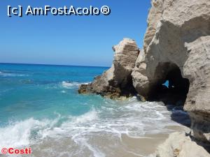 [P10] Peisaj marin pe plaja din Tropea » foto by Costi
 - 
<span class="allrVoted glyphicon glyphicon-heart hidden" id="av850091"></span>
<a class="m-l-10 hidden" id="sv850091" onclick="voting_Foto_DelVot(,850091,8924)" role="button">șterge vot <span class="glyphicon glyphicon-remove"></span></a>
<a id="v9850091" class=" c-red"  onclick="voting_Foto_SetVot(850091)" role="button"><span class="glyphicon glyphicon-heart-empty"></span> <b>LIKE</b> = Votează poza</a> <img class="hidden"  id="f850091W9" src="/imagini/loader.gif" border="0" /><span class="AjErrMes hidden" id="e850091ErM"></span>