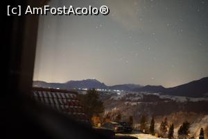 [P11] Noaptea vazuta din camera » foto by ado_lex
 - 
<span class="allrVoted glyphicon glyphicon-heart hidden" id="av917103"></span>
<a class="m-l-10 hidden" id="sv917103" onclick="voting_Foto_DelVot(,917103,8964)" role="button">șterge vot <span class="glyphicon glyphicon-remove"></span></a>
<a id="v9917103" class=" c-red"  onclick="voting_Foto_SetVot(917103)" role="button"><span class="glyphicon glyphicon-heart-empty"></span> <b>LIKE</b> = Votează poza</a> <img class="hidden"  id="f917103W9" src="/imagini/loader.gif" border="0" /><span class="AjErrMes hidden" id="e917103ErM"></span>