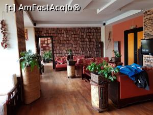 [P10] Livingul de la parter.  » foto by laura mihaela
 - 
<span class="allrVoted glyphicon glyphicon-heart hidden" id="av1067758"></span>
<a class="m-l-10 hidden" id="sv1067758" onclick="voting_Foto_DelVot(,1067758,8964)" role="button">șterge vot <span class="glyphicon glyphicon-remove"></span></a>
<a id="v91067758" class=" c-red"  onclick="voting_Foto_SetVot(1067758)" role="button"><span class="glyphicon glyphicon-heart-empty"></span> <b>LIKE</b> = Votează poza</a> <img class="hidden"  id="f1067758W9" src="/imagini/loader.gif" border="0" /><span class="AjErrMes hidden" id="e1067758ErM"></span>