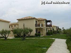 [P14] Mediterranean Village - paralia Katerini Mai 2013 » foto by ionescunic
 - 
<span class="allrVoted glyphicon glyphicon-heart hidden" id="av499851"></span>
<a class="m-l-10 hidden" id="sv499851" onclick="voting_Foto_DelVot(,499851,9009)" role="button">șterge vot <span class="glyphicon glyphicon-remove"></span></a>
<a id="v9499851" class=" c-red"  onclick="voting_Foto_SetVot(499851)" role="button"><span class="glyphicon glyphicon-heart-empty"></span> <b>LIKE</b> = Votează poza</a> <img class="hidden"  id="f499851W9" src="/imagini/loader.gif" border="0" /><span class="AjErrMes hidden" id="e499851ErM"></span>