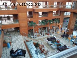 [P08] Hilton Dalaman Sarigerme - lobby » foto by nicole33
 - 
<span class="allrVoted glyphicon glyphicon-heart hidden" id="av1205200"></span>
<a class="m-l-10 hidden" id="sv1205200" onclick="voting_Foto_DelVot(,1205200,9010)" role="button">șterge vot <span class="glyphicon glyphicon-remove"></span></a>
<a id="v91205200" class=" c-red"  onclick="voting_Foto_SetVot(1205200)" role="button"><span class="glyphicon glyphicon-heart-empty"></span> <b>LIKE</b> = Votează poza</a> <img class="hidden"  id="f1205200W9" src="/imagini/loader.gif" border="0" /><span class="AjErrMes hidden" id="e1205200ErM"></span>