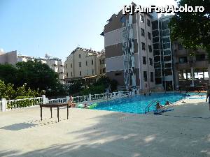 [P30] Piscina hotelului principal, în faptul zilei de această dată.  » foto by Dabator
 - 
<span class="allrVoted glyphicon glyphicon-heart hidden" id="av505045"></span>
<a class="m-l-10 hidden" id="sv505045" onclick="voting_Foto_DelVot(,505045,9011)" role="button">șterge vot <span class="glyphicon glyphicon-remove"></span></a>
<a id="v9505045" class=" c-red"  onclick="voting_Foto_SetVot(505045)" role="button"><span class="glyphicon glyphicon-heart-empty"></span> <b>LIKE</b> = Votează poza</a> <img class="hidden"  id="f505045W9" src="/imagini/loader.gif" border="0" /><span class="AjErrMes hidden" id="e505045ErM"></span>