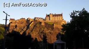 [P01] Edinburgh Castle fotografiat din Castle St. la ora 22,00.  » foto by ovi4x4
 - 
<span class="allrVoted glyphicon glyphicon-heart hidden" id="av879725"></span>
<a class="m-l-10 hidden" id="sv879725" onclick="voting_Foto_DelVot(,879725,9014)" role="button">șterge vot <span class="glyphicon glyphicon-remove"></span></a>
<a id="v9879725" class=" c-red"  onclick="voting_Foto_SetVot(879725)" role="button"><span class="glyphicon glyphicon-heart-empty"></span> <b>LIKE</b> = Votează poza</a> <img class="hidden"  id="f879725W9" src="/imagini/loader.gif" border="0" /><span class="AjErrMes hidden" id="e879725ErM"></span>