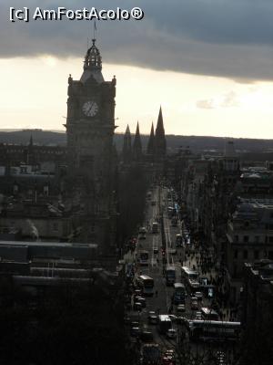 [P01] Prima fotografie... 
Princes Street si Balmoral Hotel » foto by mecut
 - 
<span class="allrVoted glyphicon glyphicon-heart hidden" id="av828983"></span>
<a class="m-l-10 hidden" id="sv828983" onclick="voting_Foto_DelVot(,828983,9014)" role="button">șterge vot <span class="glyphicon glyphicon-remove"></span></a>
<a id="v9828983" class=" c-red"  onclick="voting_Foto_SetVot(828983)" role="button"><span class="glyphicon glyphicon-heart-empty"></span> <b>LIKE</b> = Votează poza</a> <img class="hidden"  id="f828983W9" src="/imagini/loader.gif" border="0" /><span class="AjErrMes hidden" id="e828983ErM"></span>