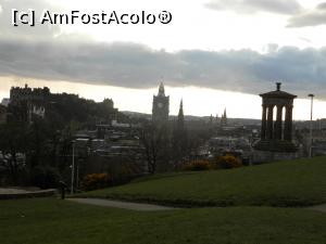[P28] Edinburgh Castle in stanga
Balmoral Hotel si Scottish Monument in centru
Dugald Monument in dreapta » foto by mecut
 - 
<span class="allrVoted glyphicon glyphicon-heart hidden" id="av829010"></span>
<a class="m-l-10 hidden" id="sv829010" onclick="voting_Foto_DelVot(,829010,9014)" role="button">șterge vot <span class="glyphicon glyphicon-remove"></span></a>
<a id="v9829010" class=" c-red"  onclick="voting_Foto_SetVot(829010)" role="button"><span class="glyphicon glyphicon-heart-empty"></span> <b>LIKE</b> = Votează poza</a> <img class="hidden"  id="f829010W9" src="/imagini/loader.gif" border="0" /><span class="AjErrMes hidden" id="e829010ErM"></span>