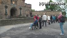 [P17] Cei in rosu erau supraveghetori la castel. Baiatul, persoana cu dizabilitati, cand vedea pe cineva in carucior, le spunea ca poate sa cheme masina sa-i duca pana-n varf. » foto by TraianS
 - 
<span class="allrVoted glyphicon glyphicon-heart hidden" id="av204547"></span>
<a class="m-l-10 hidden" id="sv204547" onclick="voting_Foto_DelVot(,204547,9014)" role="button">șterge vot <span class="glyphicon glyphicon-remove"></span></a>
<a id="v9204547" class=" c-red"  onclick="voting_Foto_SetVot(204547)" role="button"><span class="glyphicon glyphicon-heart-empty"></span> <b>LIKE</b> = Votează poza</a> <img class="hidden"  id="f204547W9" src="/imagini/loader.gif" border="0" /><span class="AjErrMes hidden" id="e204547ErM"></span>