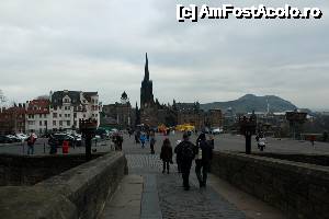 [P07] Vedere înspre Edinburgh de la poarta Castelului.  » foto by ariciu*
 - 
<span class="allrVoted glyphicon glyphicon-heart hidden" id="av502748"></span>
<a class="m-l-10 hidden" id="sv502748" onclick="voting_Foto_DelVot(,502748,9014)" role="button">șterge vot <span class="glyphicon glyphicon-remove"></span></a>
<a id="v9502748" class=" c-red"  onclick="voting_Foto_SetVot(502748)" role="button"><span class="glyphicon glyphicon-heart-empty"></span> <b>LIKE</b> = Votează poza</a> <img class="hidden"  id="f502748W9" src="/imagini/loader.gif" border="0" /><span class="AjErrMes hidden" id="e502748ErM"></span>