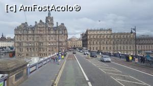 [P02] Pe South Bridge, podul din spatele Garii Waverley, locul unde duc toate drumurile in Edinburgh.  » foto by Aurici
 - 
<span class="allrVoted glyphicon glyphicon-heart hidden" id="av907988"></span>
<a class="m-l-10 hidden" id="sv907988" onclick="voting_Foto_DelVot(,907988,9014)" role="button">șterge vot <span class="glyphicon glyphicon-remove"></span></a>
<a id="v9907988" class=" c-red"  onclick="voting_Foto_SetVot(907988)" role="button"><span class="glyphicon glyphicon-heart-empty"></span> <b>LIKE</b> = Votează poza</a> <img class="hidden"  id="f907988W9" src="/imagini/loader.gif" border="0" /><span class="AjErrMes hidden" id="e907988ErM"></span>