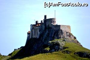 [P25] Lindisfarne, Insula Sfântă - pe o stâncă neagră...  » foto by makuy*
 - 
<span class="allrVoted glyphicon glyphicon-heart hidden" id="av651912"></span>
<a class="m-l-10 hidden" id="sv651912" onclick="voting_Foto_DelVot(,651912,9014)" role="button">șterge vot <span class="glyphicon glyphicon-remove"></span></a>
<a id="v9651912" class=" c-red"  onclick="voting_Foto_SetVot(651912)" role="button"><span class="glyphicon glyphicon-heart-empty"></span> <b>LIKE</b> = Votează poza</a> <img class="hidden"  id="f651912W9" src="/imagini/loader.gif" border="0" /><span class="AjErrMes hidden" id="e651912ErM"></span>