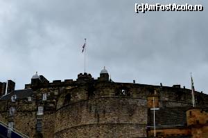[P04] Edinburgh - castel » foto by makuy*
 - 
<span class="allrVoted glyphicon glyphicon-heart hidden" id="av652755"></span>
<a class="m-l-10 hidden" id="sv652755" onclick="voting_Foto_DelVot(,652755,9014)" role="button">șterge vot <span class="glyphicon glyphicon-remove"></span></a>
<a id="v9652755" class=" c-red"  onclick="voting_Foto_SetVot(652755)" role="button"><span class="glyphicon glyphicon-heart-empty"></span> <b>LIKE</b> = Votează poza</a> <img class="hidden"  id="f652755W9" src="/imagini/loader.gif" border="0" /><span class="AjErrMes hidden" id="e652755ErM"></span>