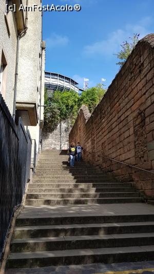 [P15] Scarile dispre Grass  Market spre Johnston Terrace » foto by gregorio
 - 
<span class="allrVoted glyphicon glyphicon-heart hidden" id="av1001203"></span>
<a class="m-l-10 hidden" id="sv1001203" onclick="voting_Foto_DelVot(,1001203,9014)" role="button">șterge vot <span class="glyphicon glyphicon-remove"></span></a>
<a id="v91001203" class=" c-red"  onclick="voting_Foto_SetVot(1001203)" role="button"><span class="glyphicon glyphicon-heart-empty"></span> <b>LIKE</b> = Votează poza</a> <img class="hidden"  id="f1001203W9" src="/imagini/loader.gif" border="0" /><span class="AjErrMes hidden" id="e1001203ErM"></span>