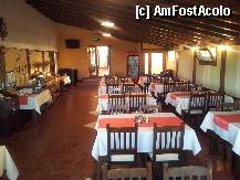 [P25] Restaurantul pensiunii Delta Miraj.  » foto by Arpad Bojte
 - 
<span class="allrVoted glyphicon glyphicon-heart hidden" id="av334968"></span>
<a class="m-l-10 hidden" id="sv334968" onclick="voting_Foto_DelVot(,334968,9050)" role="button">șterge vot <span class="glyphicon glyphicon-remove"></span></a>
<a id="v9334968" class=" c-red"  onclick="voting_Foto_SetVot(334968)" role="button"><span class="glyphicon glyphicon-heart-empty"></span> <b>LIKE</b> = Votează poza</a> <img class="hidden"  id="f334968W9" src="/imagini/loader.gif" border="0" /><span class="AjErrMes hidden" id="e334968ErM"></span>