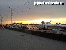 [P09] Navele rapide in portul Sulina. Un bilet de la Tulcea pana in Sulina costa 50 Lei » foto by Arpad Bojte
 - 
<span class="allrVoted glyphicon glyphicon-heart hidden" id="av332692"></span>
<a class="m-l-10 hidden" id="sv332692" onclick="voting_Foto_DelVot(,332692,9050)" role="button">șterge vot <span class="glyphicon glyphicon-remove"></span></a>
<a id="v9332692" class=" c-red"  onclick="voting_Foto_SetVot(332692)" role="button"><span class="glyphicon glyphicon-heart-empty"></span> <b>LIKE</b> = Votează poza</a> <img class="hidden"  id="f332692W9" src="/imagini/loader.gif" border="0" /><span class="AjErrMes hidden" id="e332692ErM"></span>