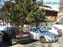 [P02] Pensiunea si parcarea din fata . Nu am putut face o poza in ansamblu , deoarece era o zona foarte ingusta si muntoasa si ar trebui de undeva mai de sus facuta poza . dar pe site se vede foarte ok » foto by alexandralungu
 - 
<span class="allrVoted glyphicon glyphicon-heart hidden" id="av207176"></span>
<a class="m-l-10 hidden" id="sv207176" onclick="voting_Foto_DelVot(,207176,9074)" role="button">șterge vot <span class="glyphicon glyphicon-remove"></span></a>
<a id="v9207176" class=" c-red"  onclick="voting_Foto_SetVot(207176)" role="button"><span class="glyphicon glyphicon-heart-empty"></span> <b>LIKE</b> = Votează poza</a> <img class="hidden"  id="f207176W9" src="/imagini/loader.gif" border="0" /><span class="AjErrMes hidden" id="e207176ErM"></span>